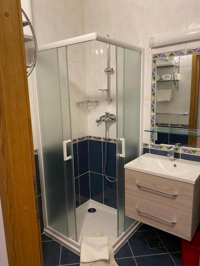 Apartmani Funda Bol Exteriör bild
